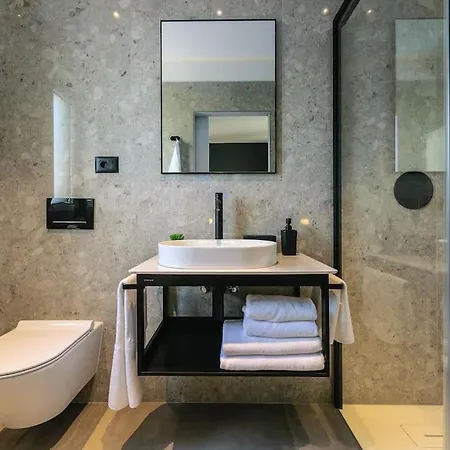 别墅 Eriani By Istrialux *