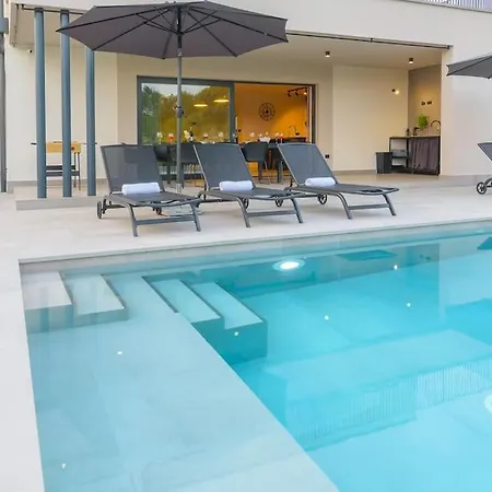 Eriani By Istrialux Cabrunici