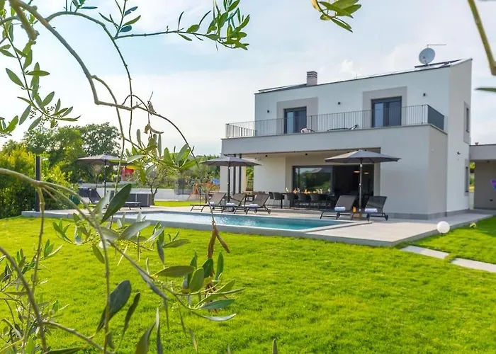 Eriani By Istrialux Cabrunici